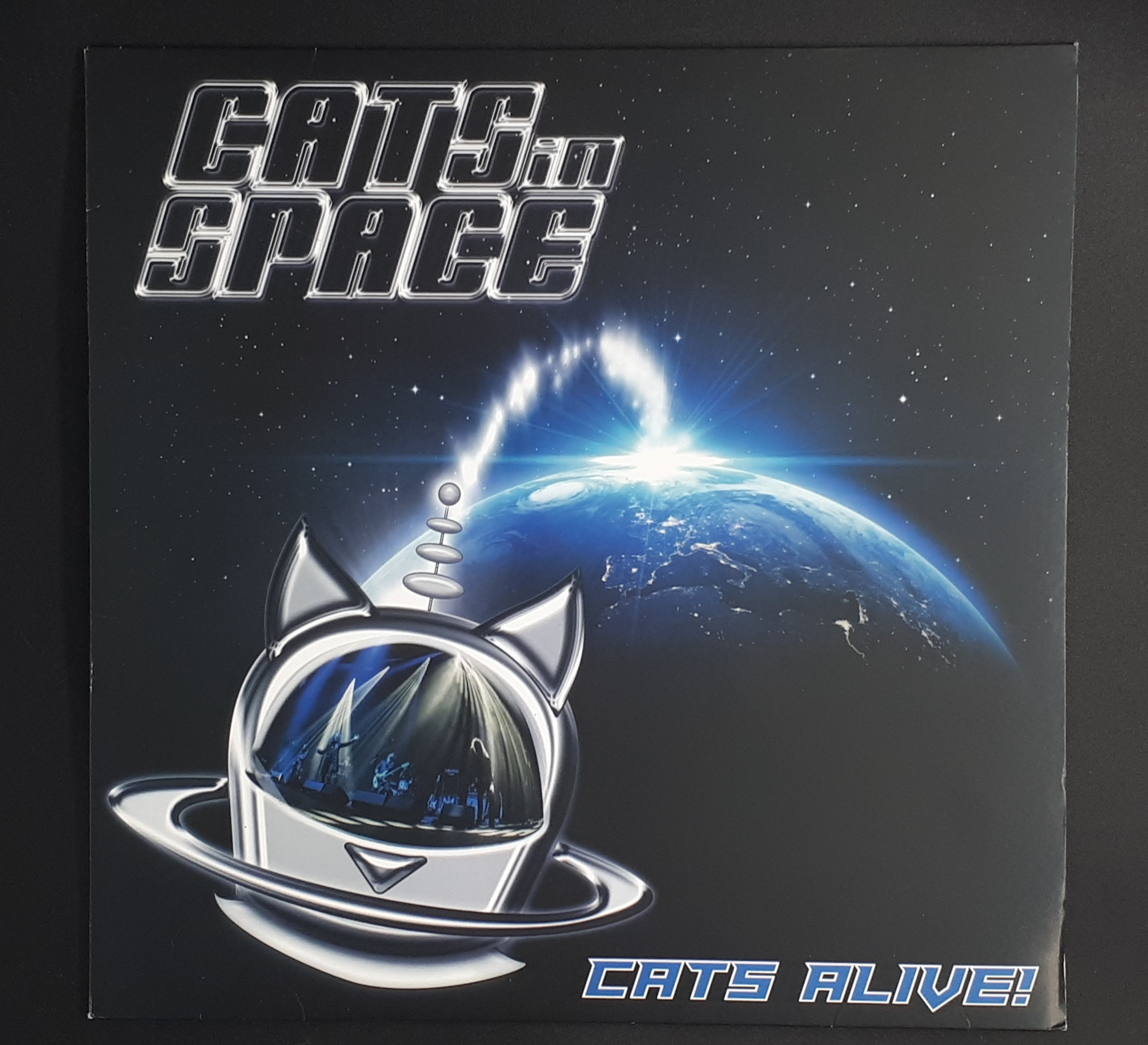 Cats In Space - Cats Alive!