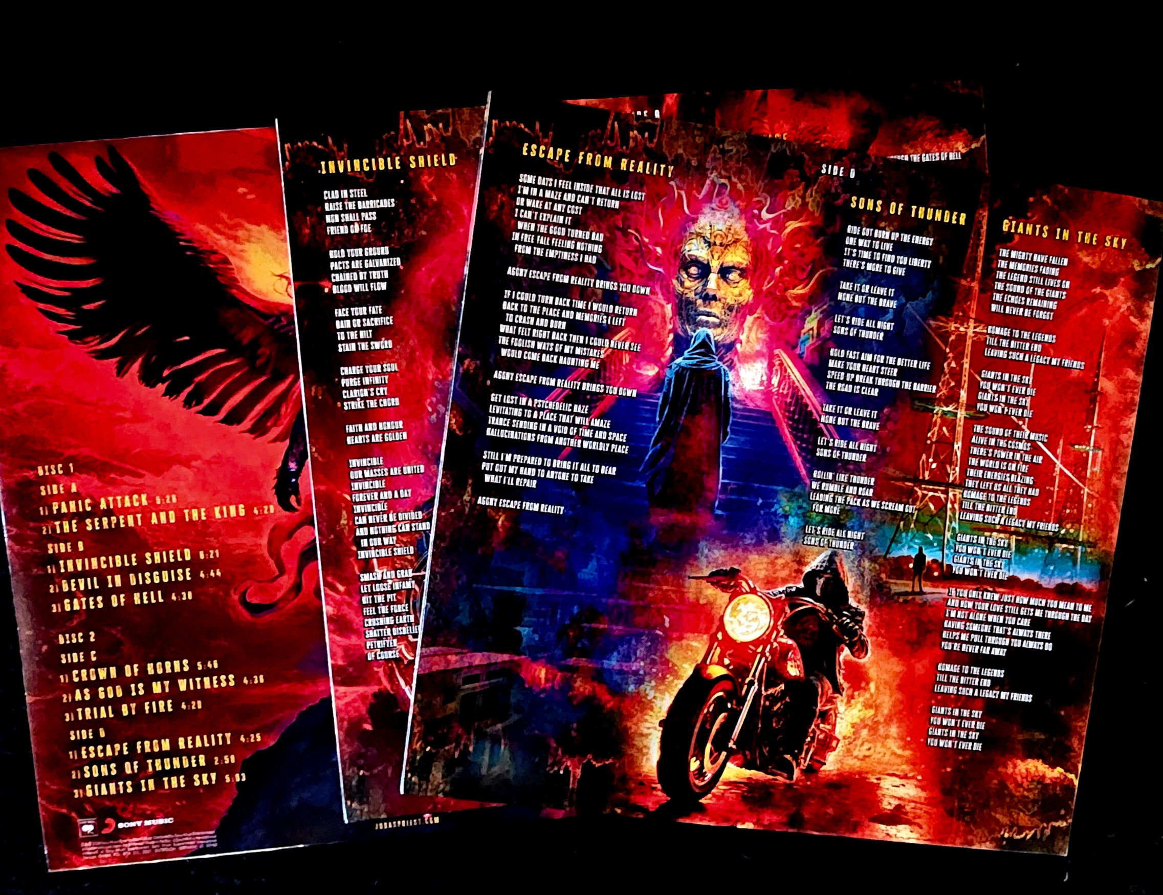 Judas Priest - Invincible Shield