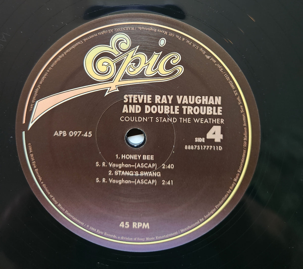 Stevie Ray Vaughan & Double Trouble - Couldn't Stand The Weather