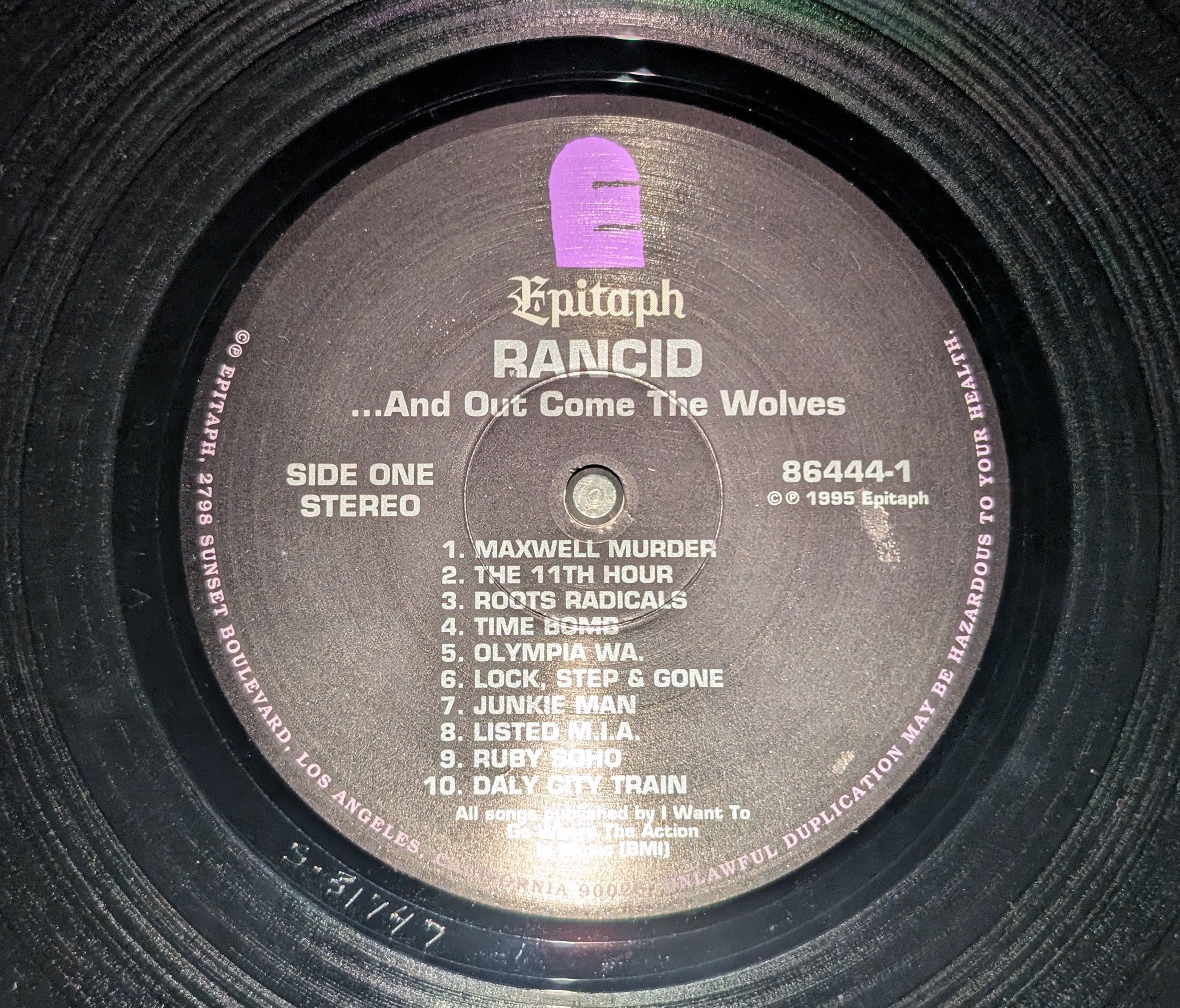 Rancid - ...And Out Come The Wolves