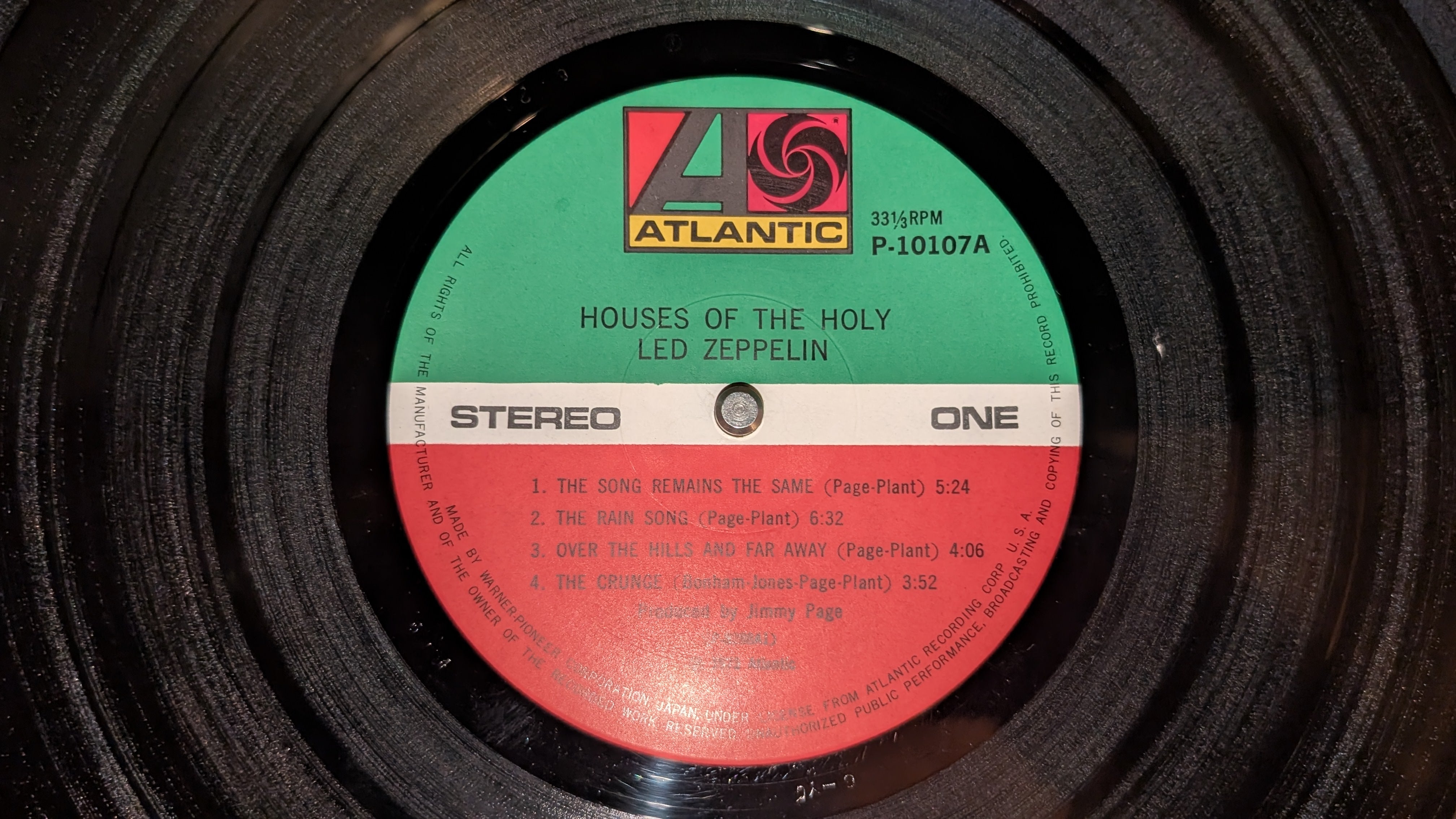 Led Zeppelin - Houses Of The Holy