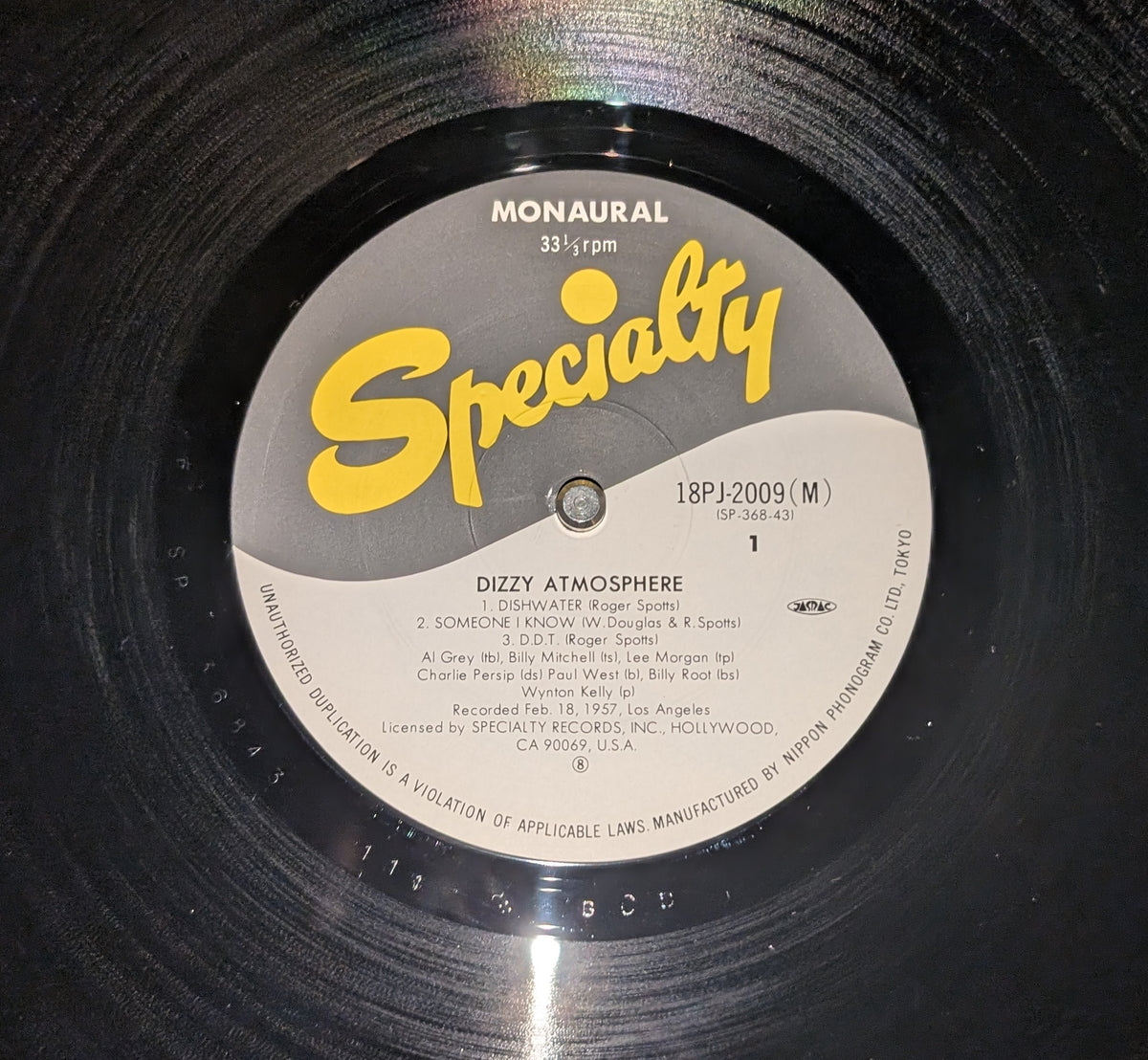 Al Grey, Billy Mitchell, Lee Morgan, Charlie Persip, Paul West, Billy Root, Wynton Kelly - Dizzy Atmosphere