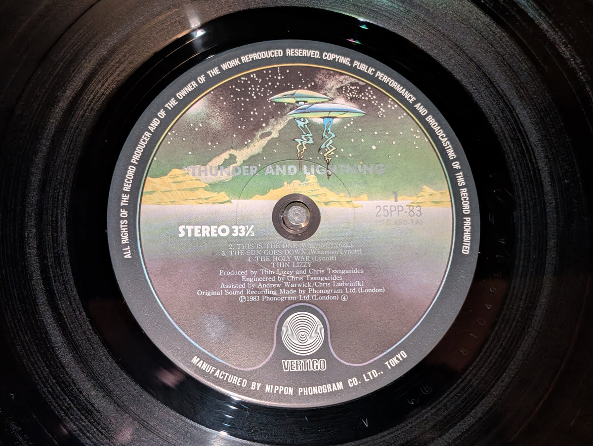Thin Lizzy - Thunder And Lightning