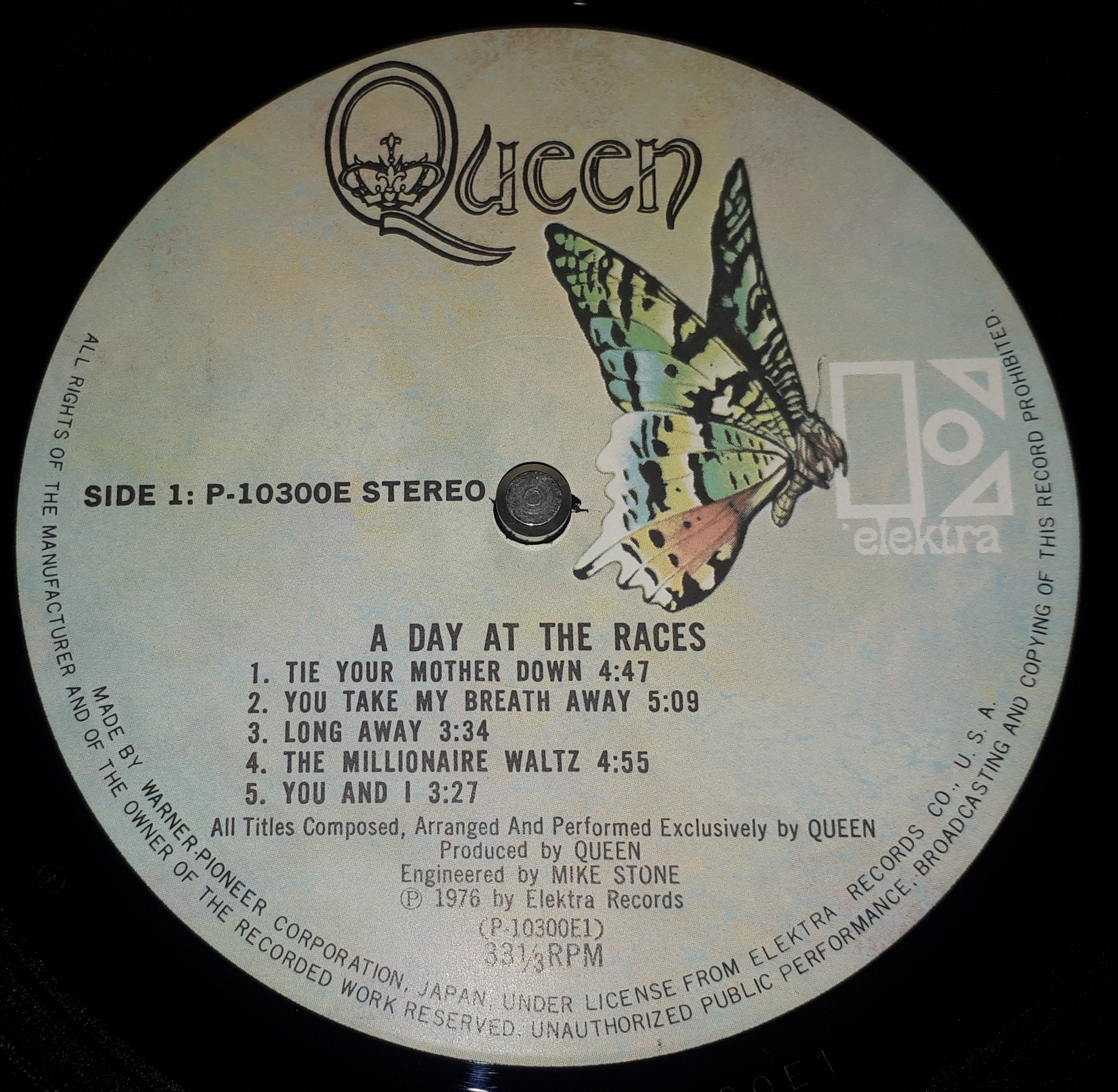 Queen - A Day At The Races = 華麗なるレース ** Sold **