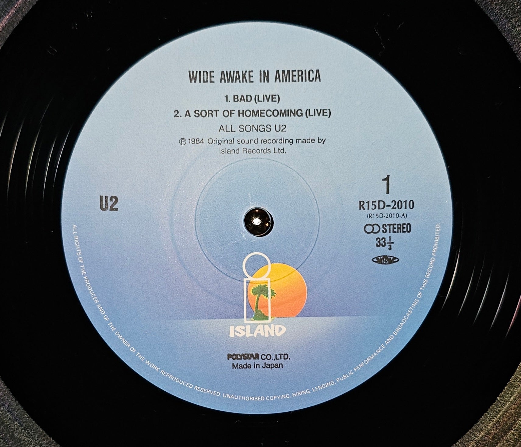 U2 - Wide Awake In America