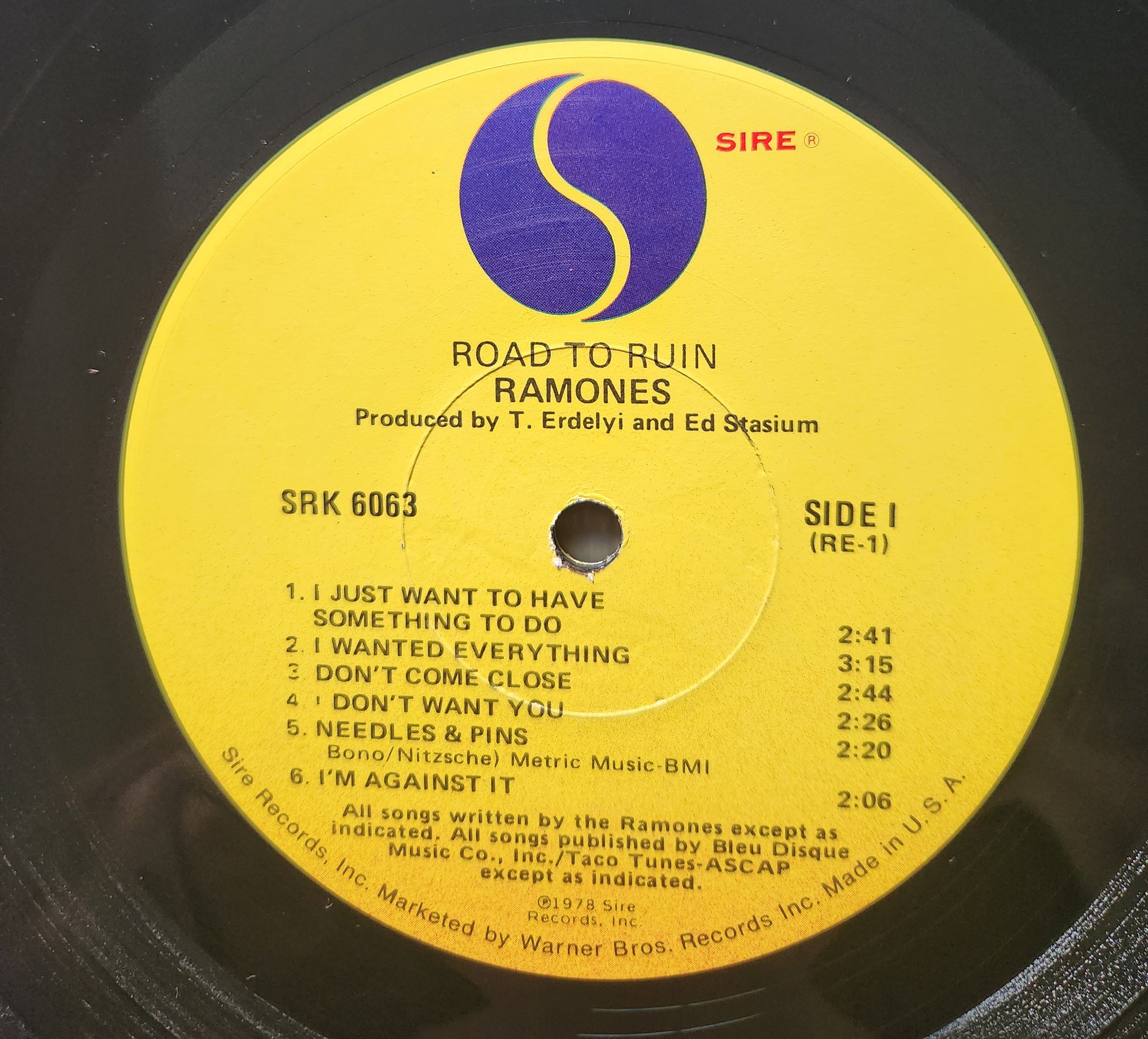 Ramones - Road To Ruin