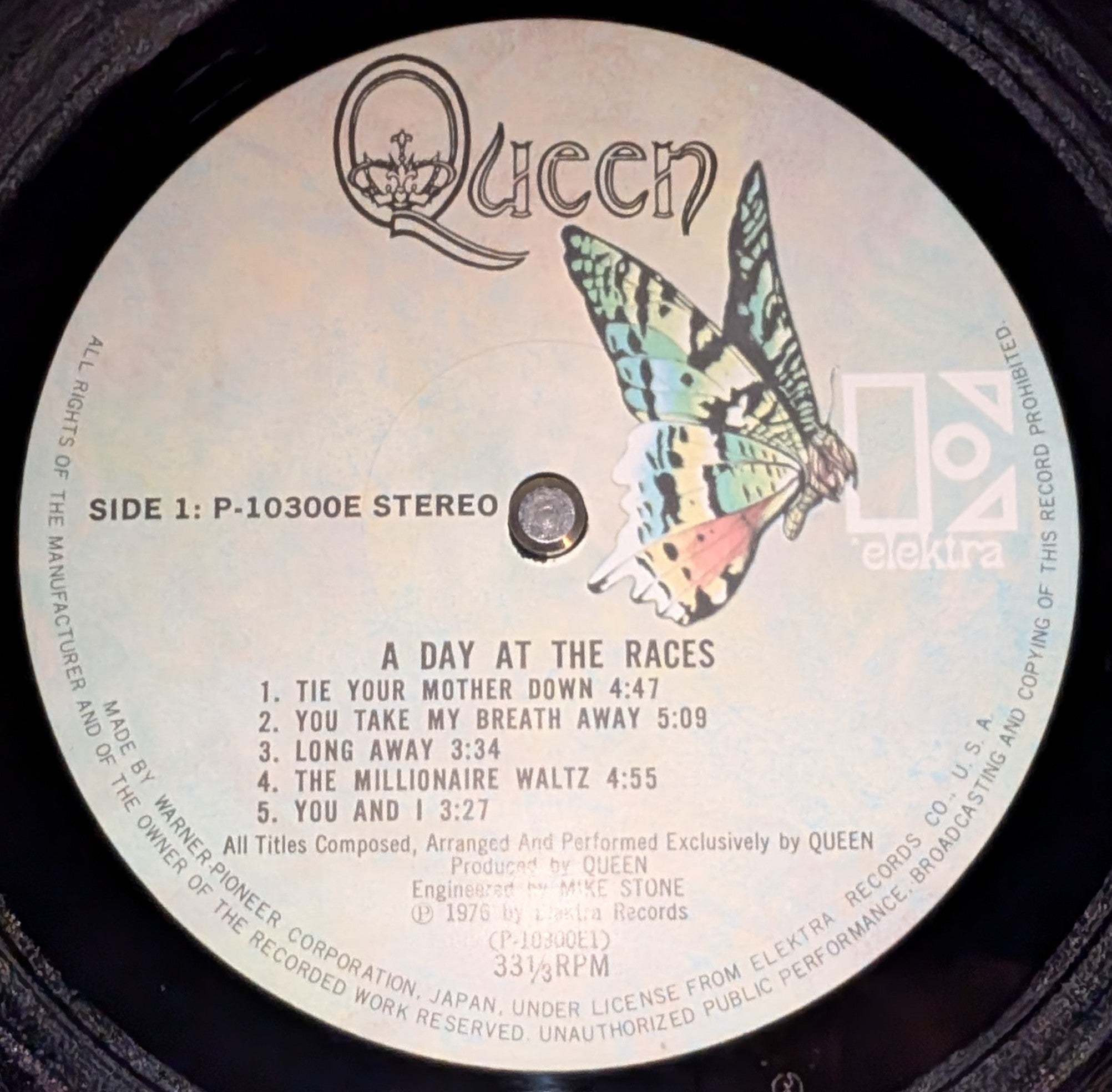 Queen - A Day At The Races  華麗なるレース
