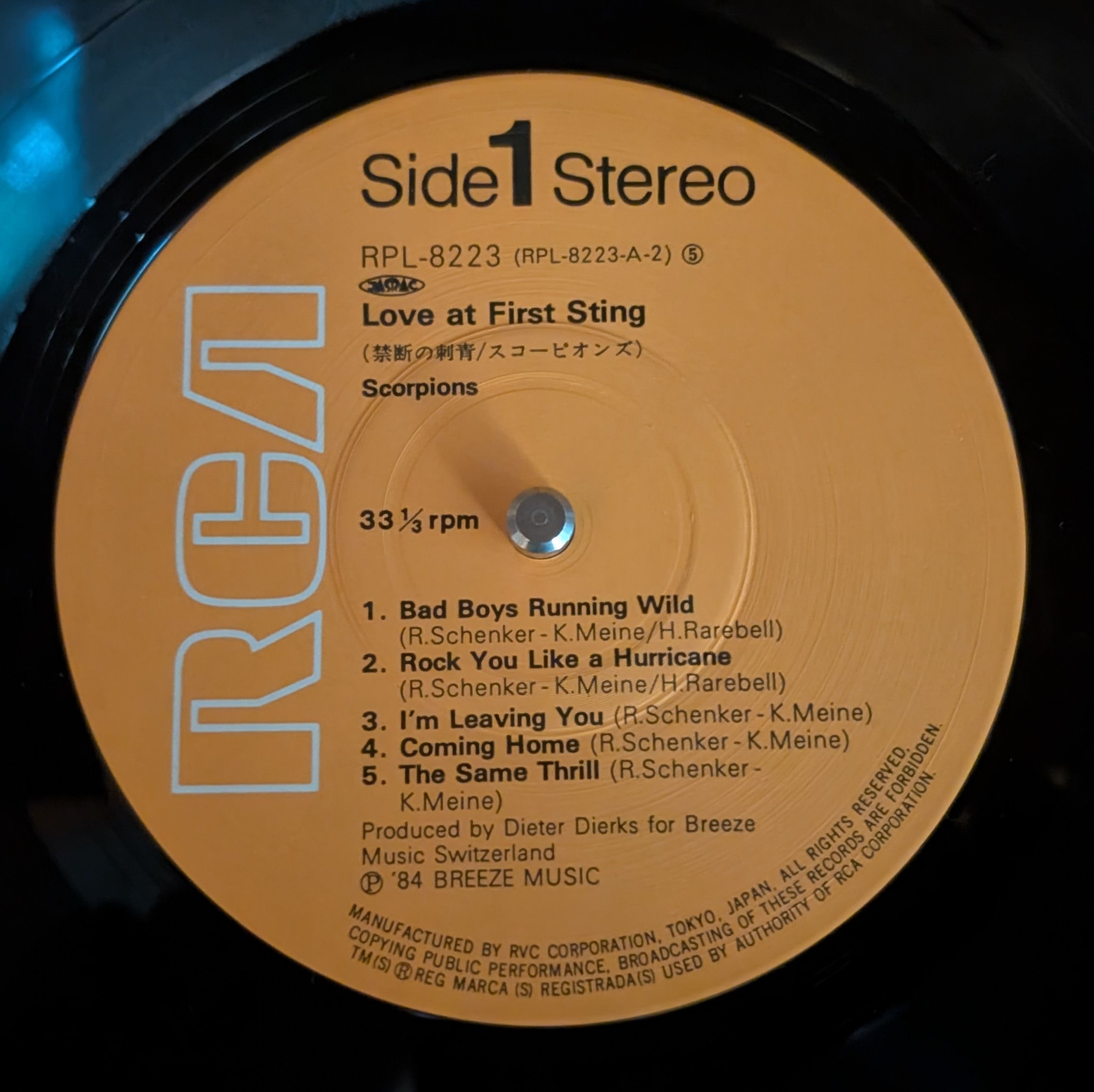 Scorpions - Love At First Sting