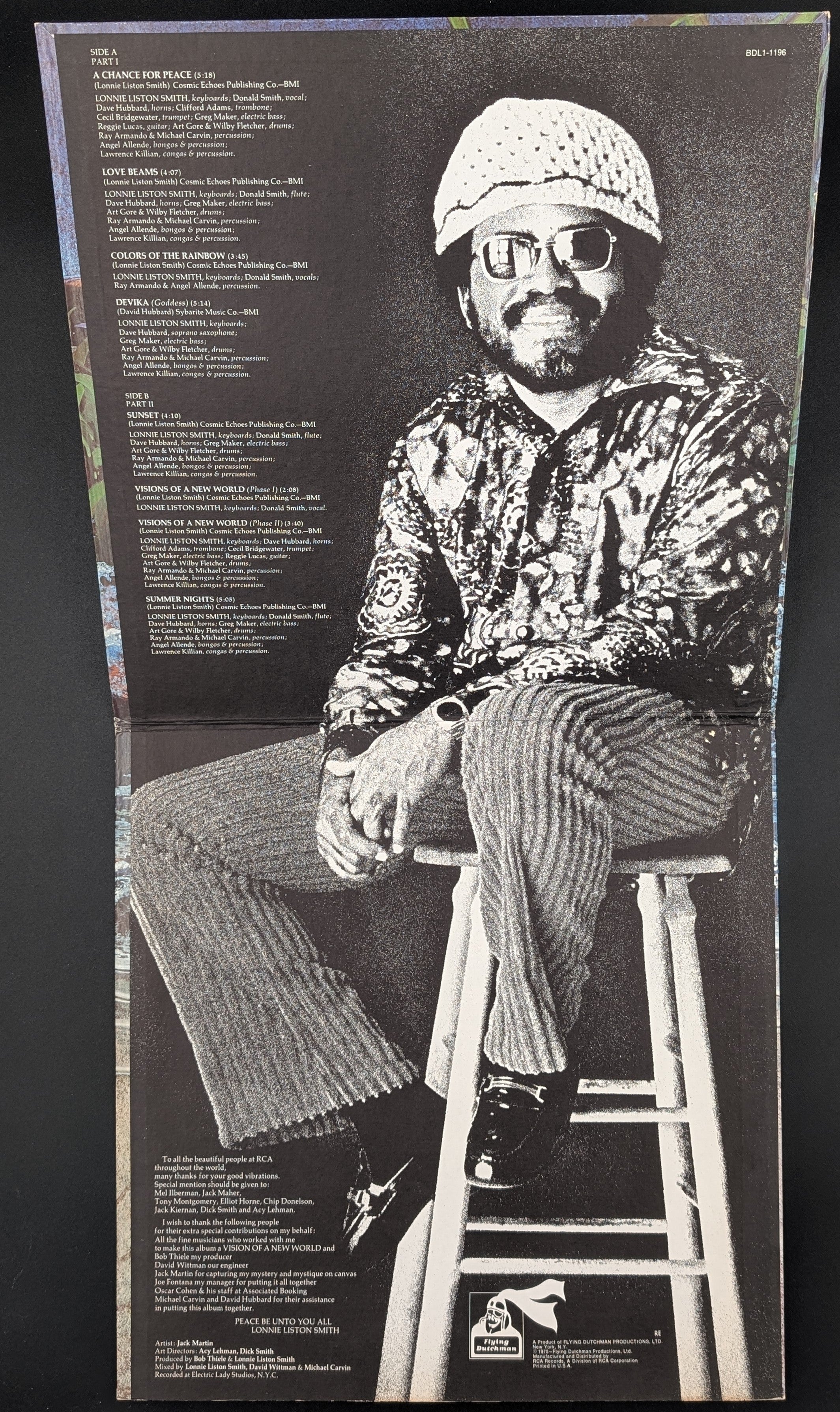 Lonnie Liston Smith And The Cosmic Echoes - Visions Of A New World