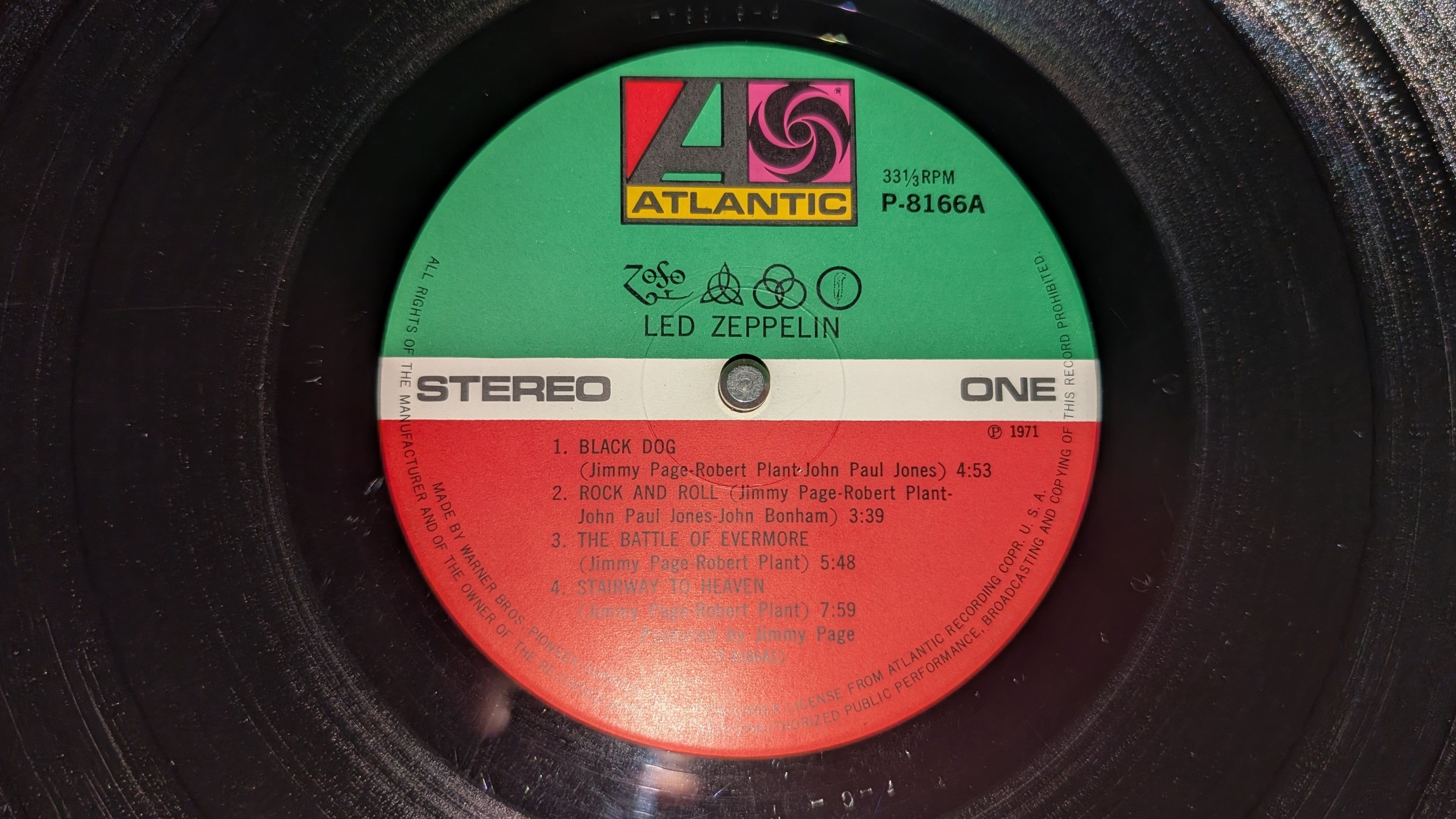 Led Zeppelin - Untitled  レッド・ツェッペリン　ＩＶ