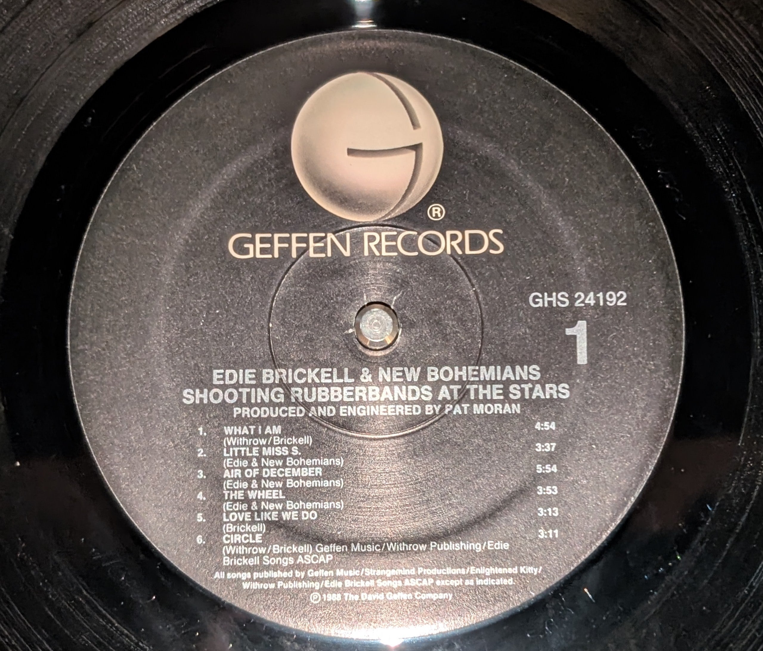 Edie Brickell & New Bohemians - Shooting Rubberbands At The Stars