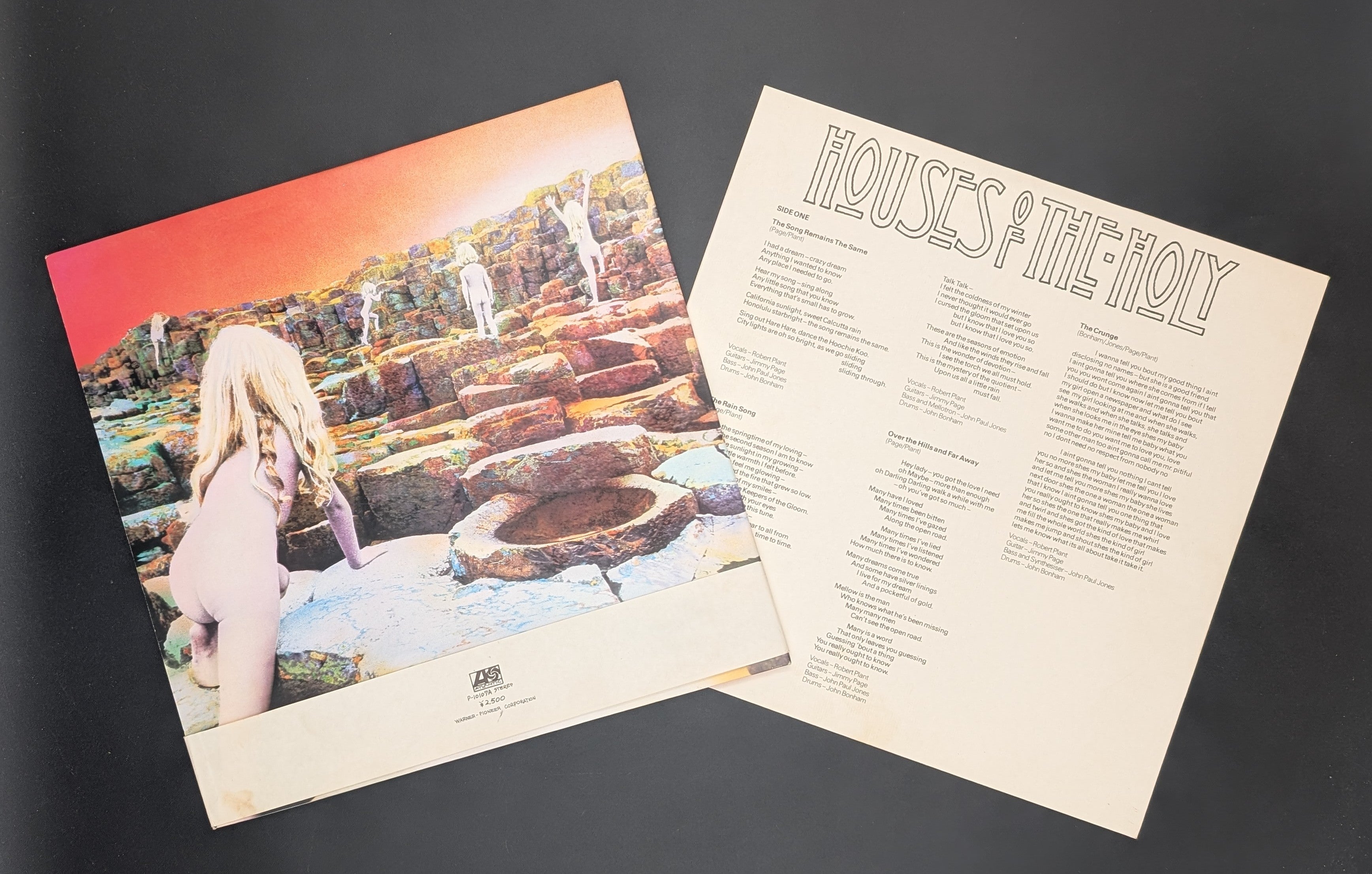 Led Zeppelin - Houses Of The Holy