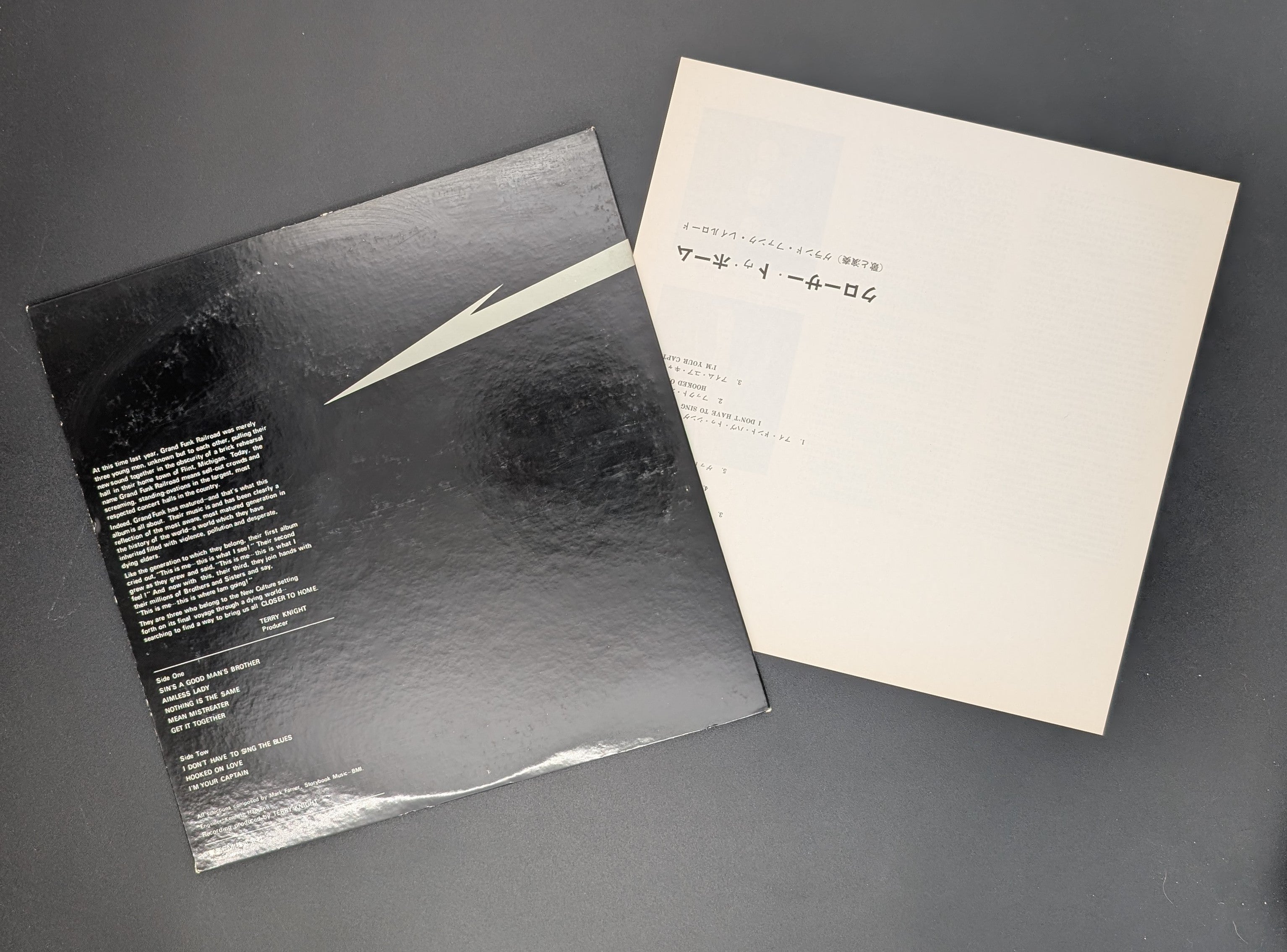 Grand Funk Railroad - Closer To Home