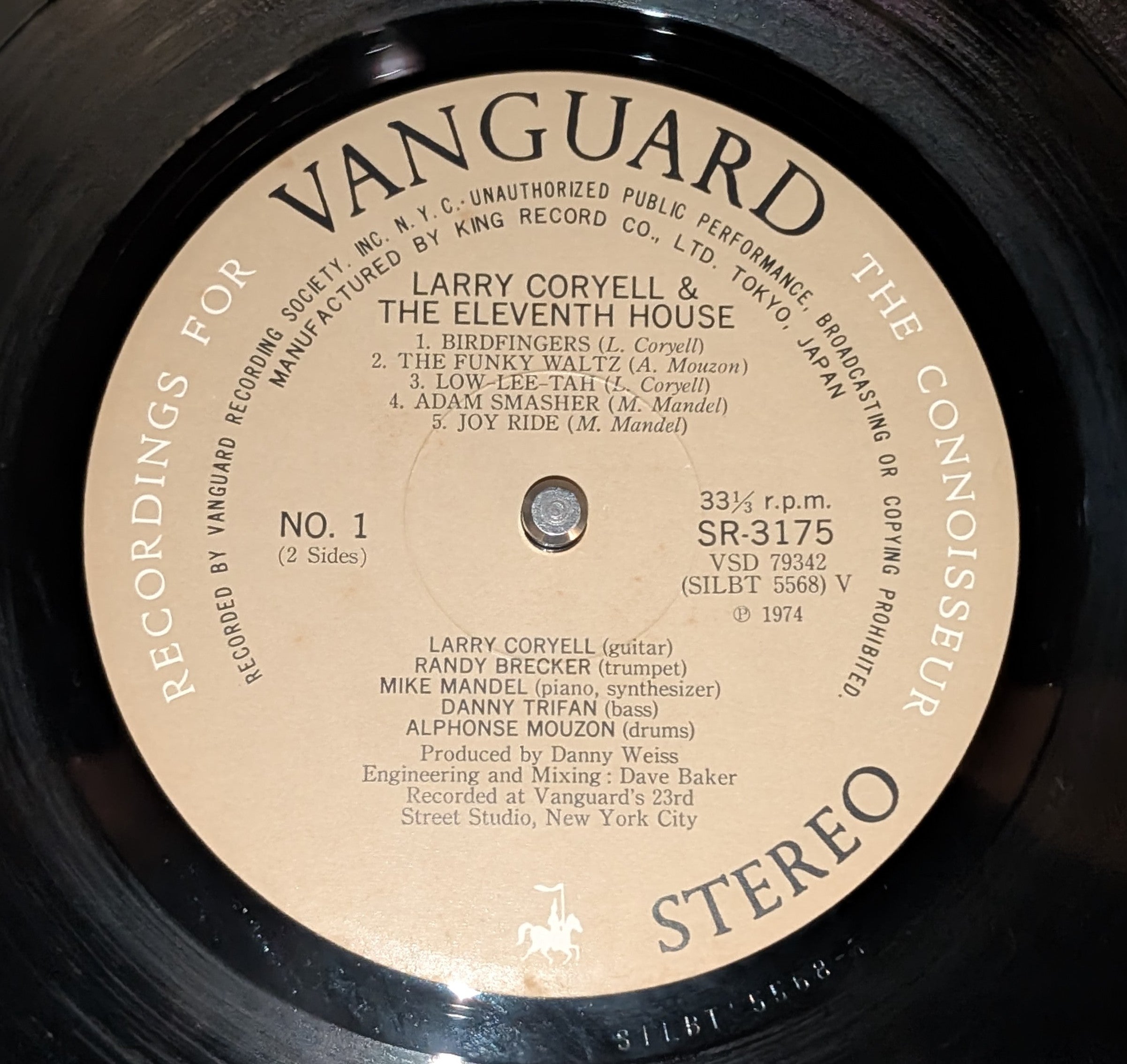 The Eleventh House With Larry Coryell - Introducing The Eleventh House