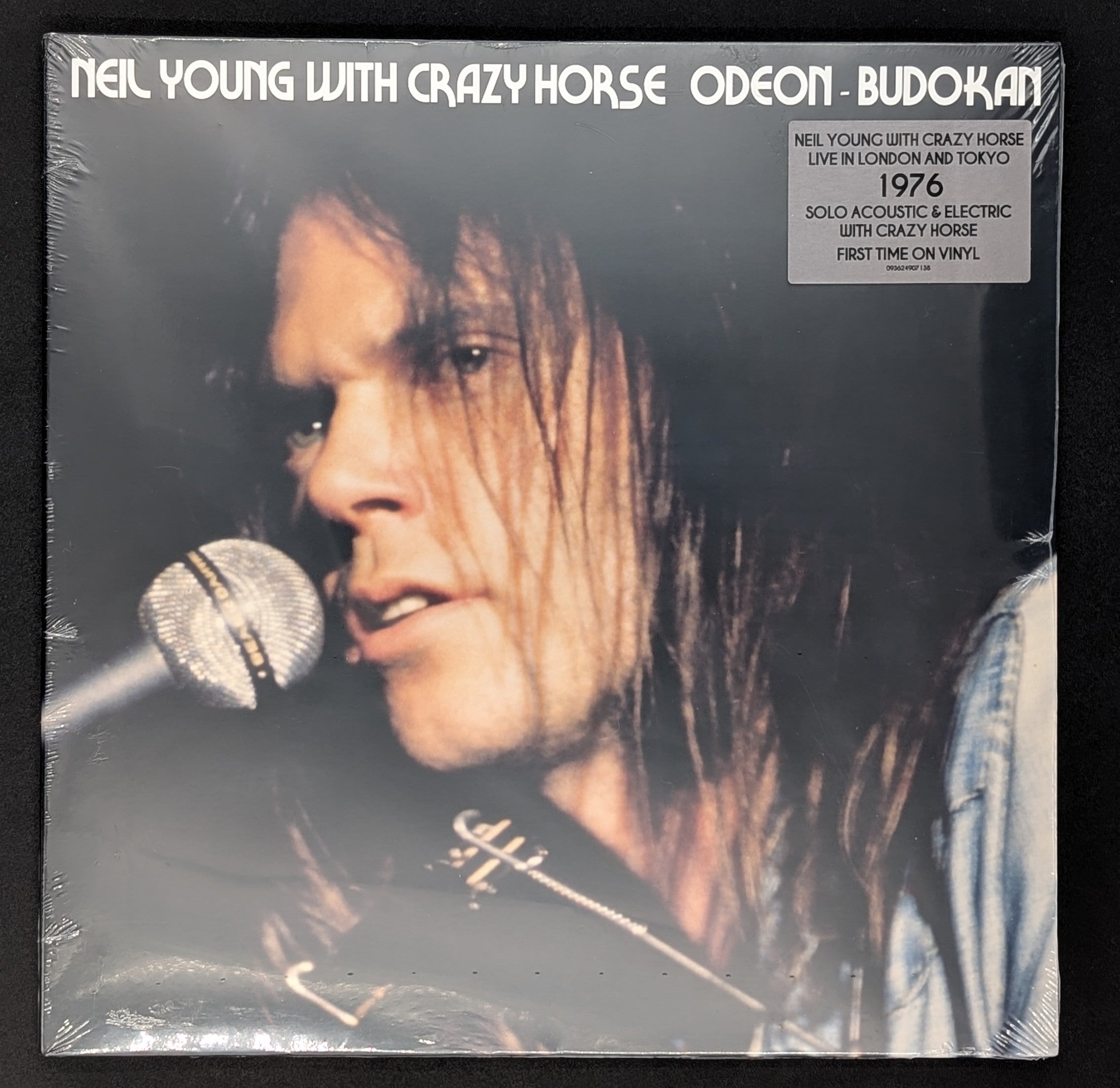 Neil Young With Crazy Horse - Odeon - Budokan