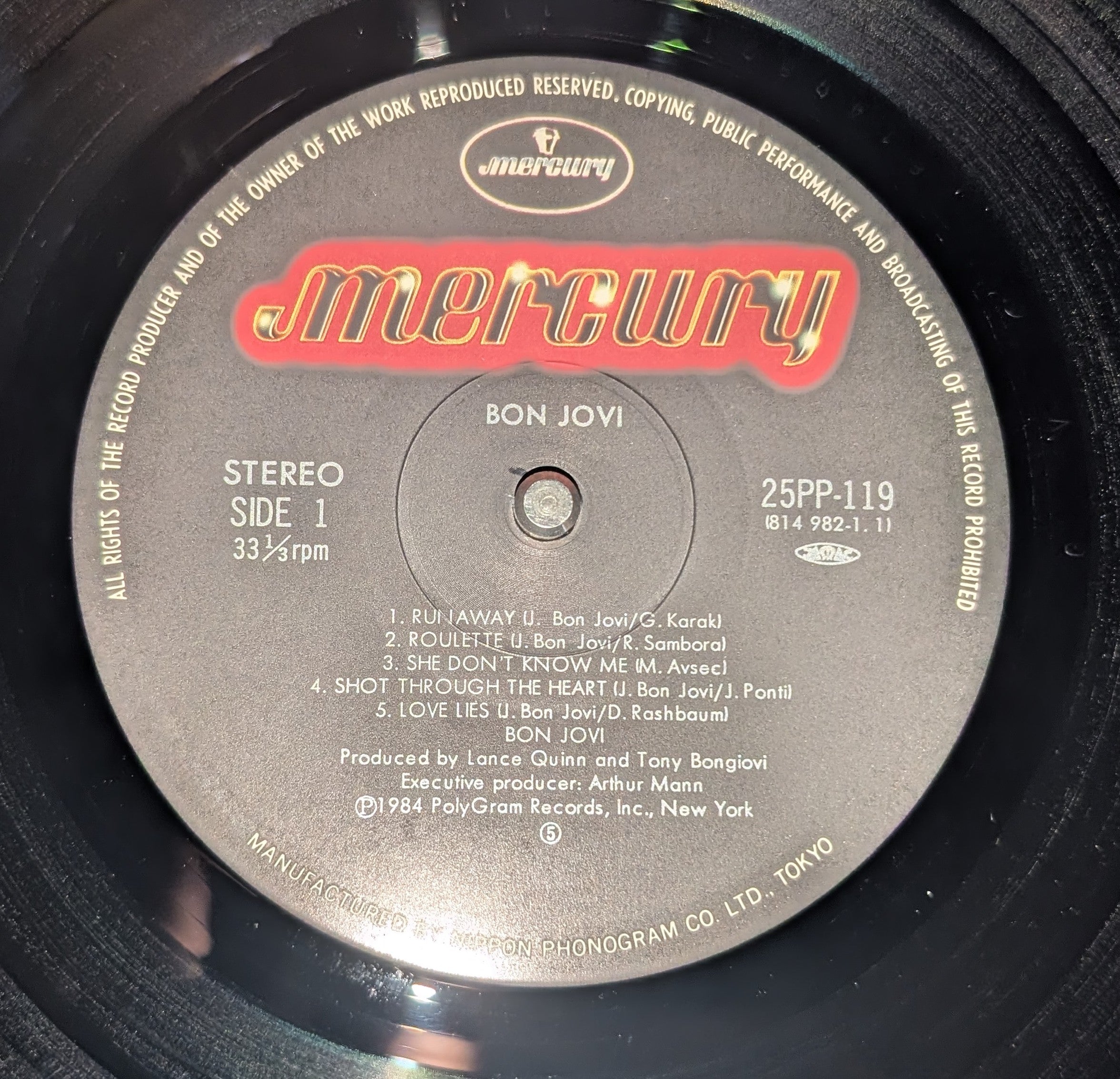 Bon Jovi - Bon Jovi  夜明けのランナウェイ