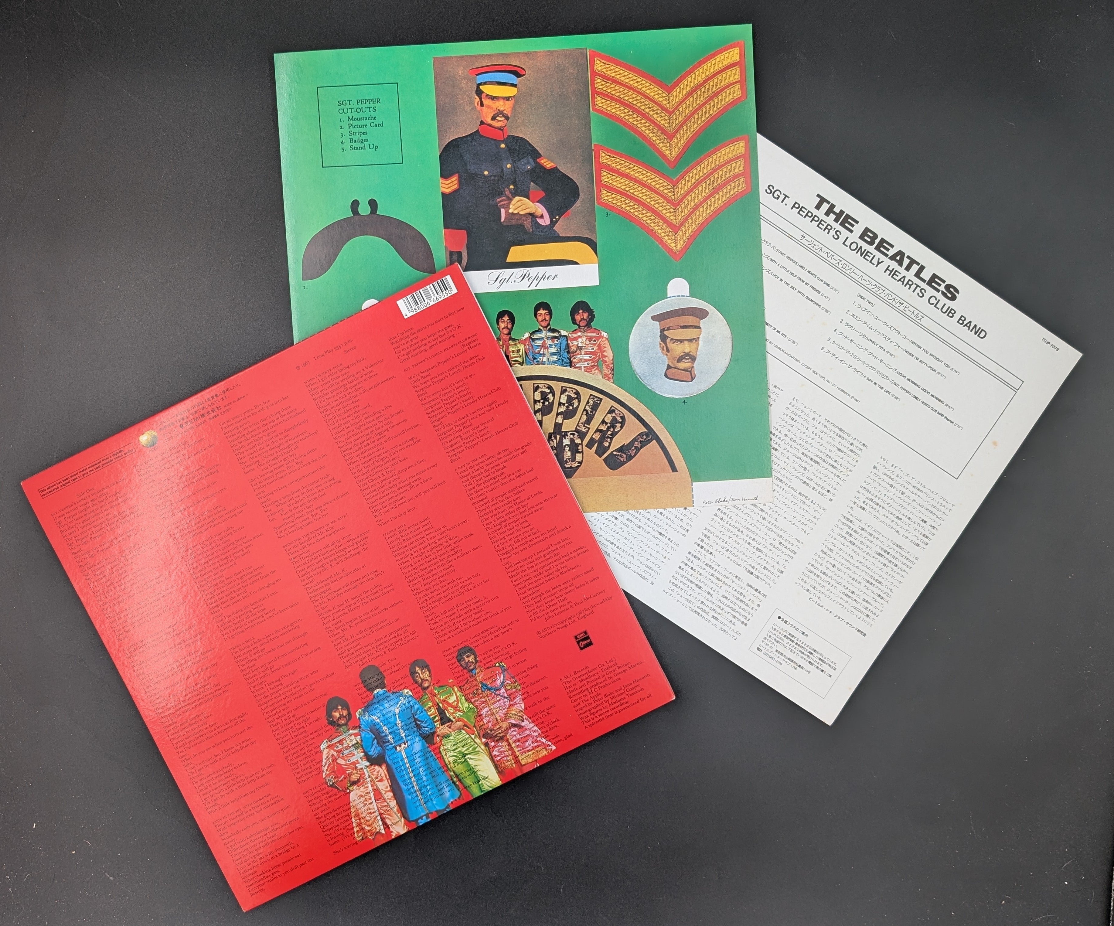 The Beatles - Sgt. Pepper's Lonely Hearts Club Band 3 26