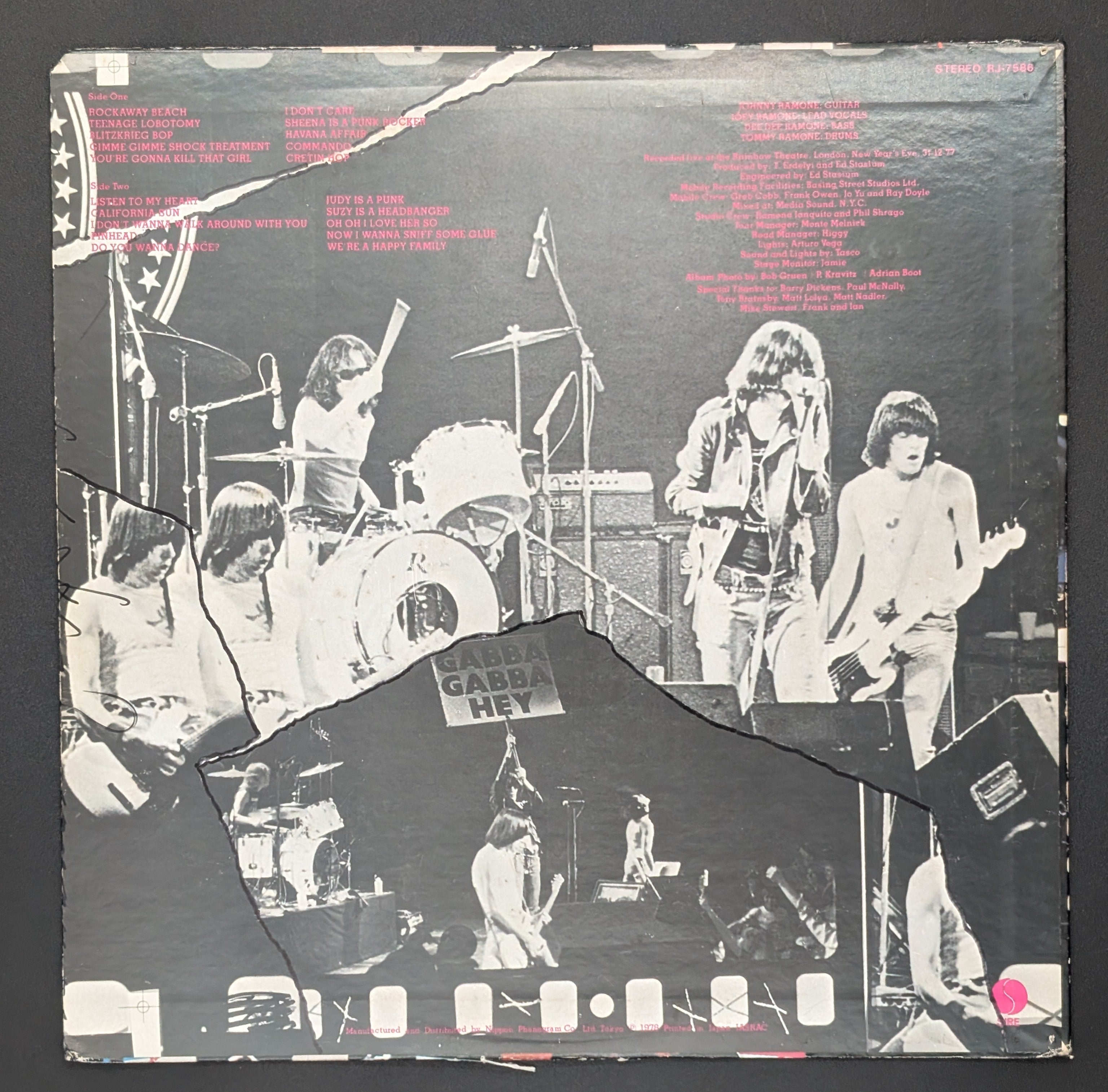 Ramones - It's Alive