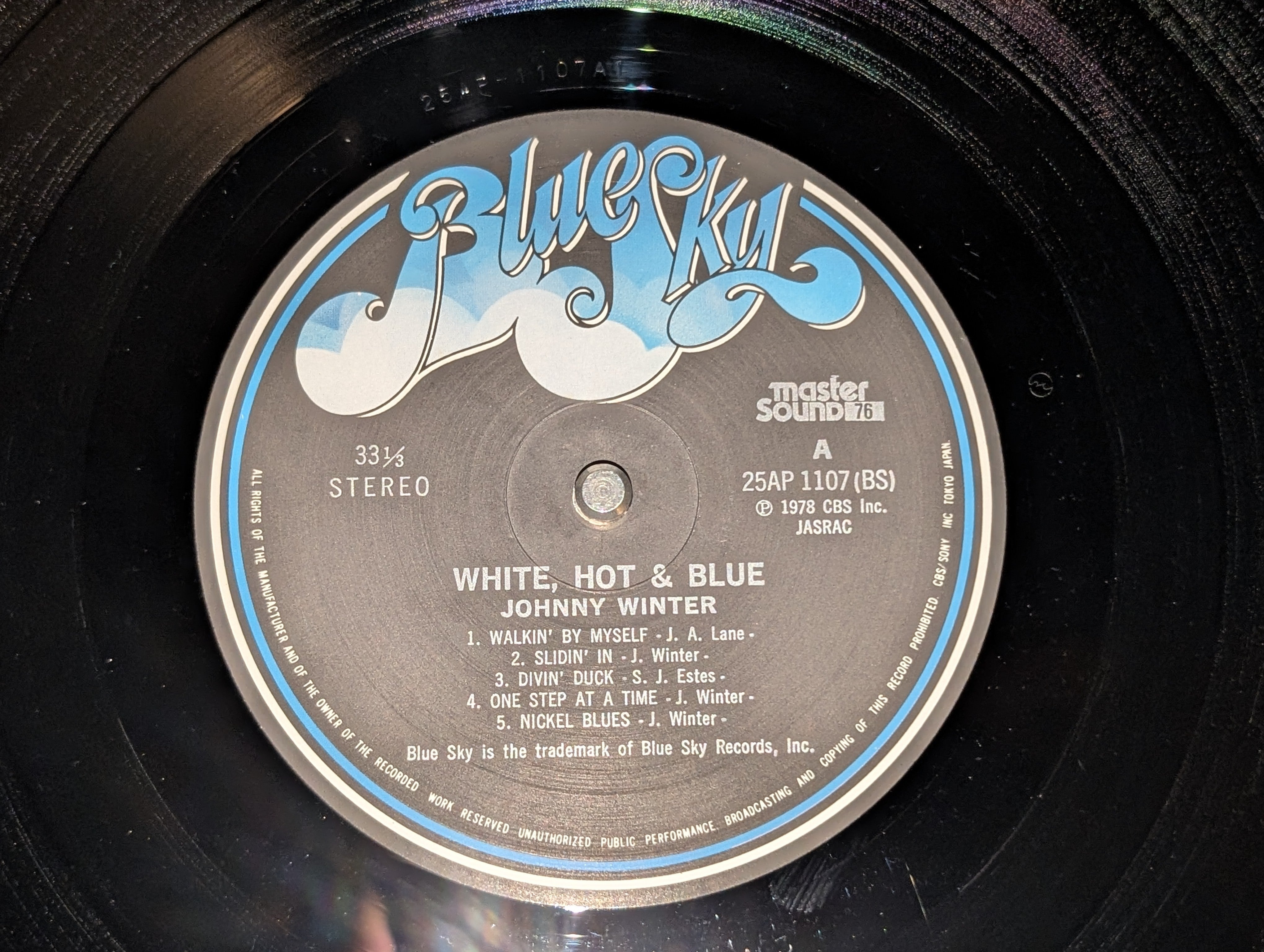 Johnny Winter - White, Hot & Blue