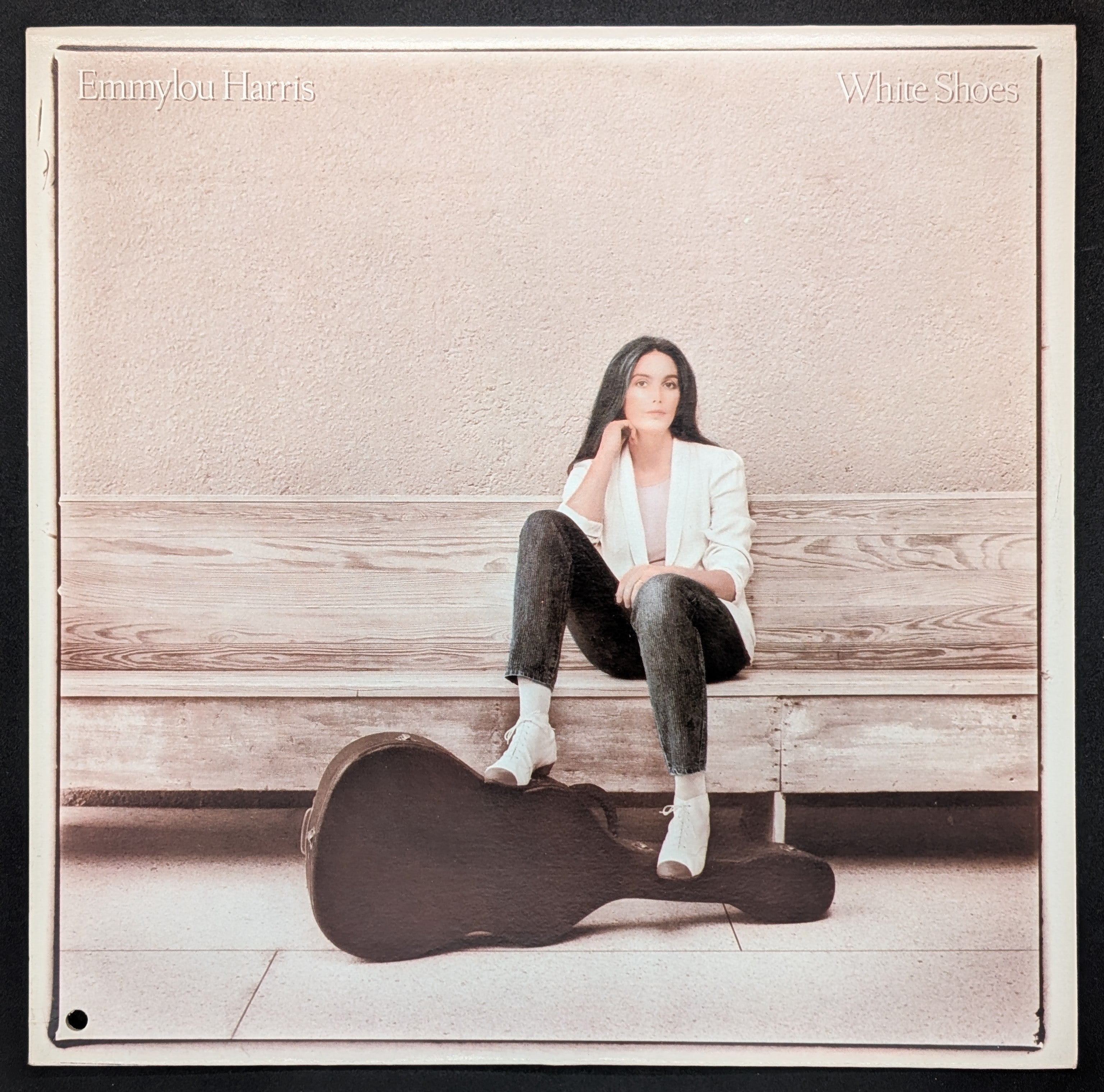 Emmylou Harris - White Shoes
