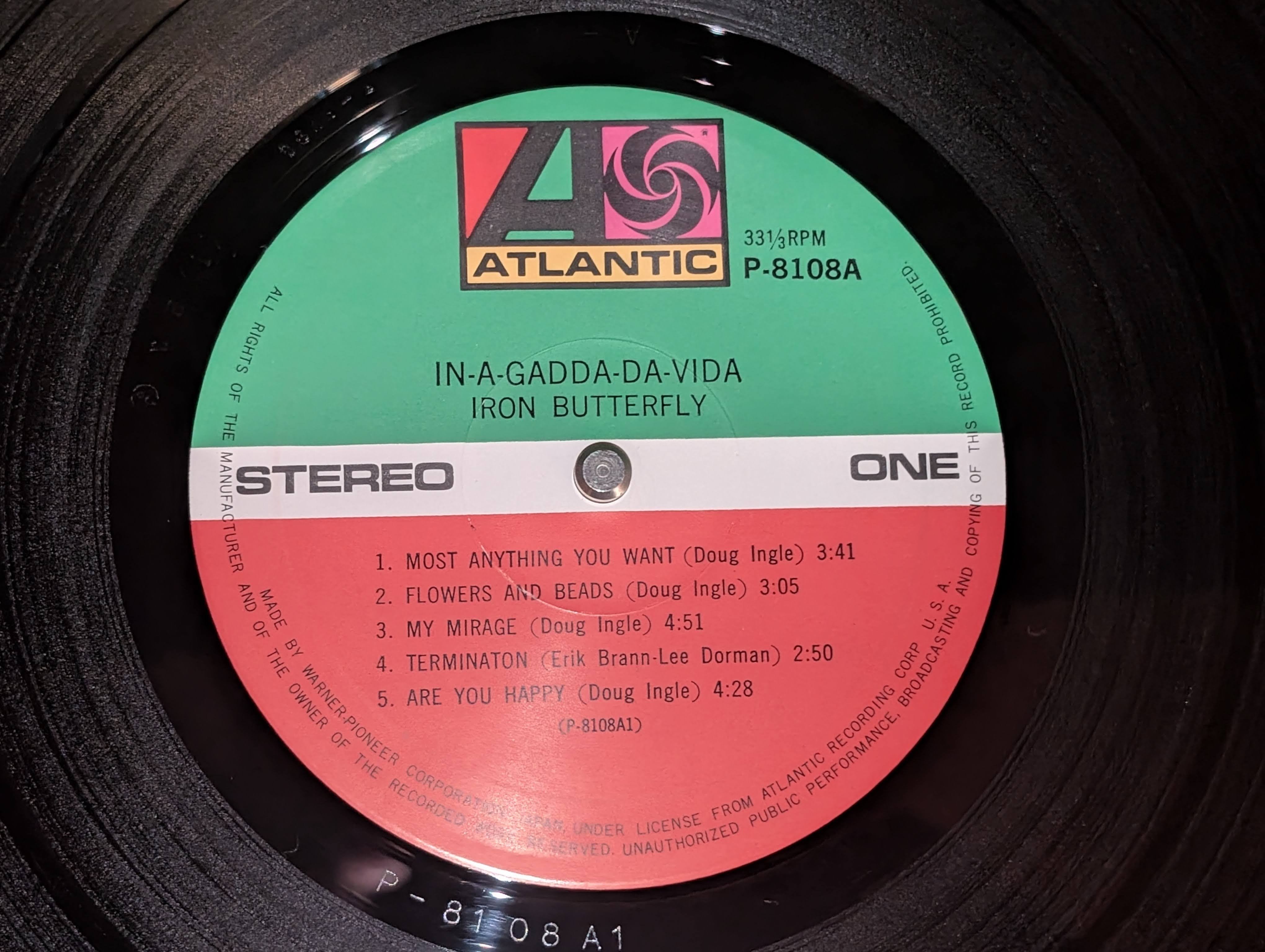 Iron Butterfly - In-A-Gadda-Da-Vida