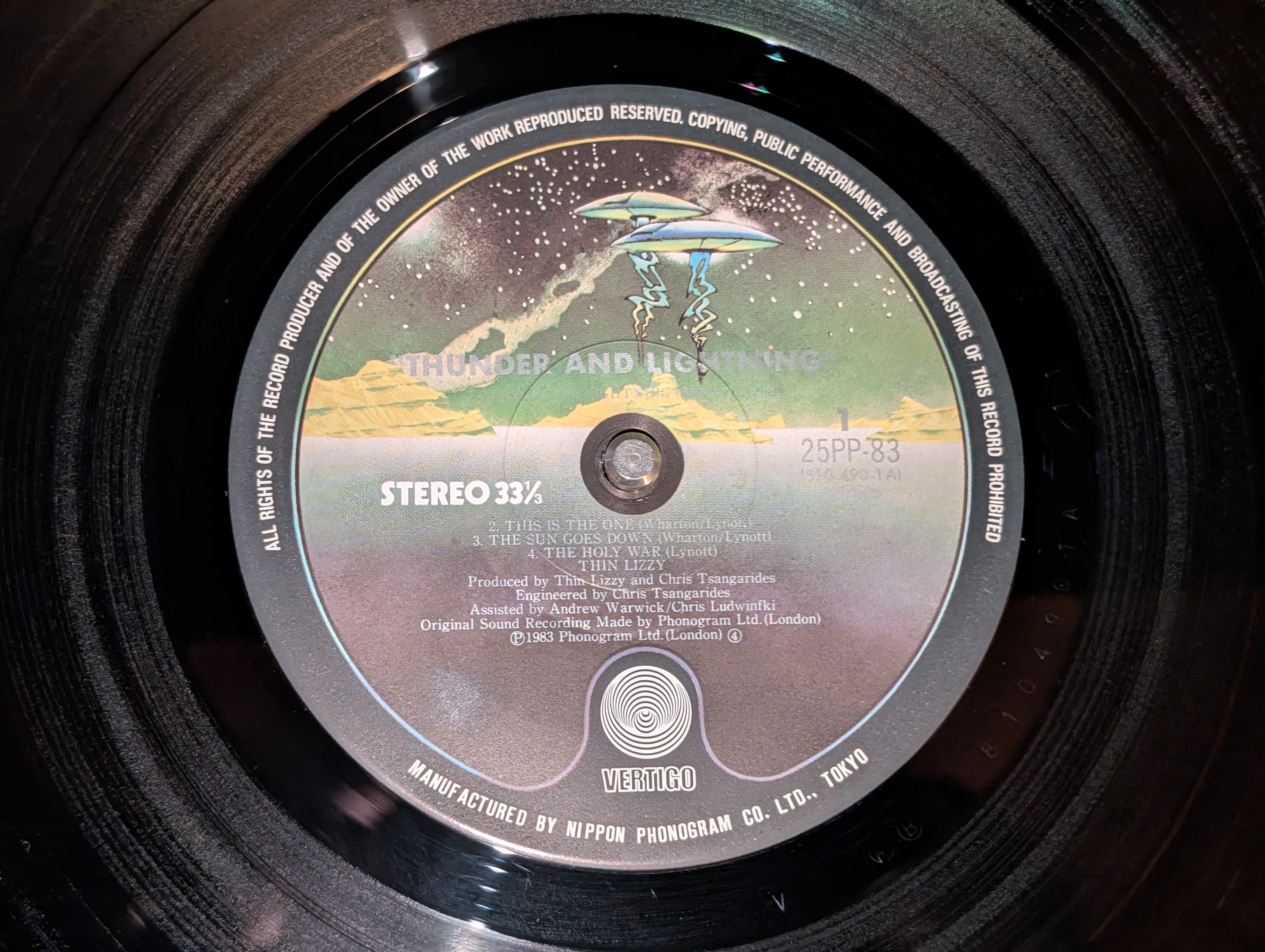 Thin Lizzy - Thunder And Lightning