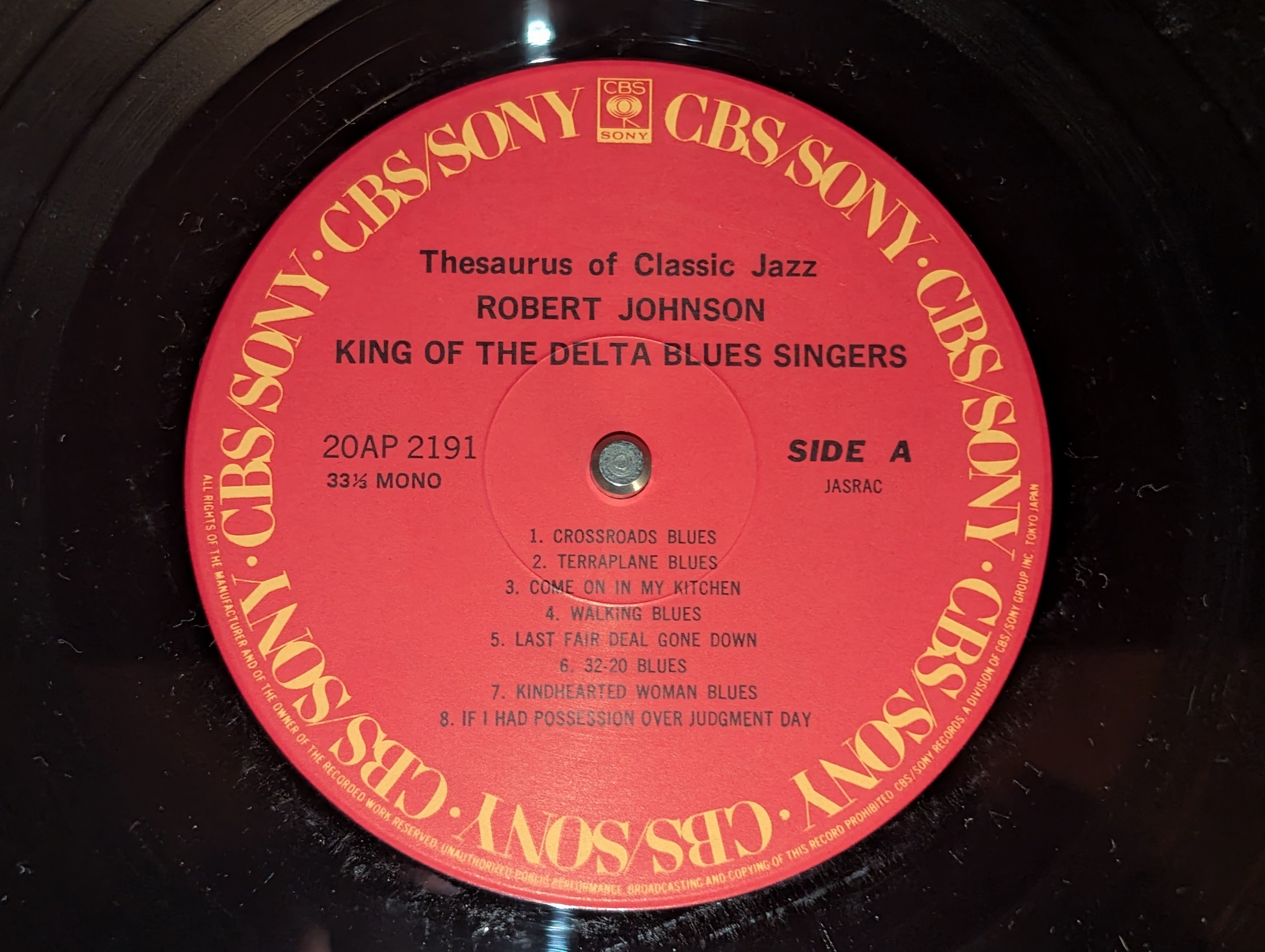 Robert Johnson - King Of The Delta Blues Singers