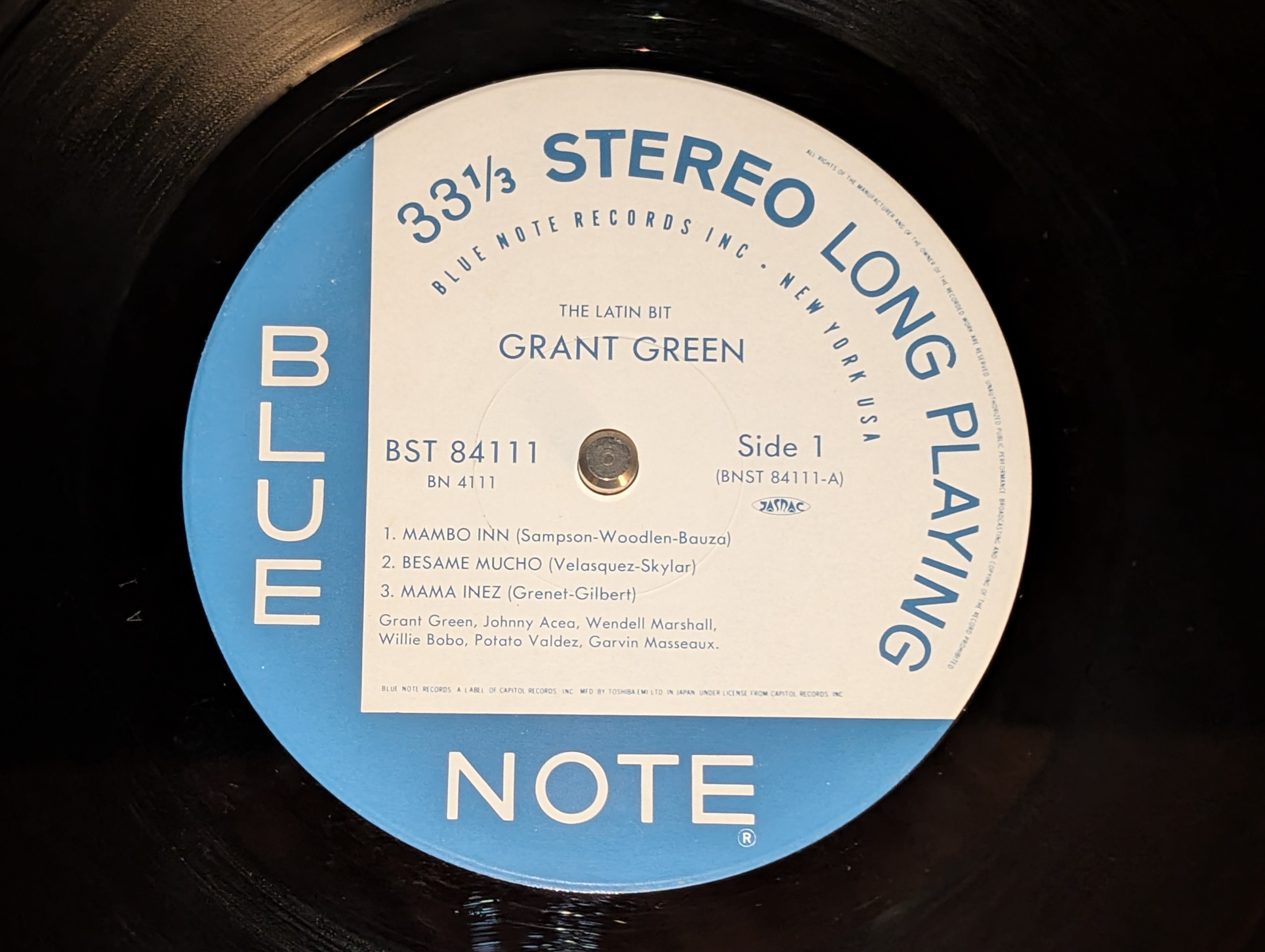 Grant Green - The Latin Bit